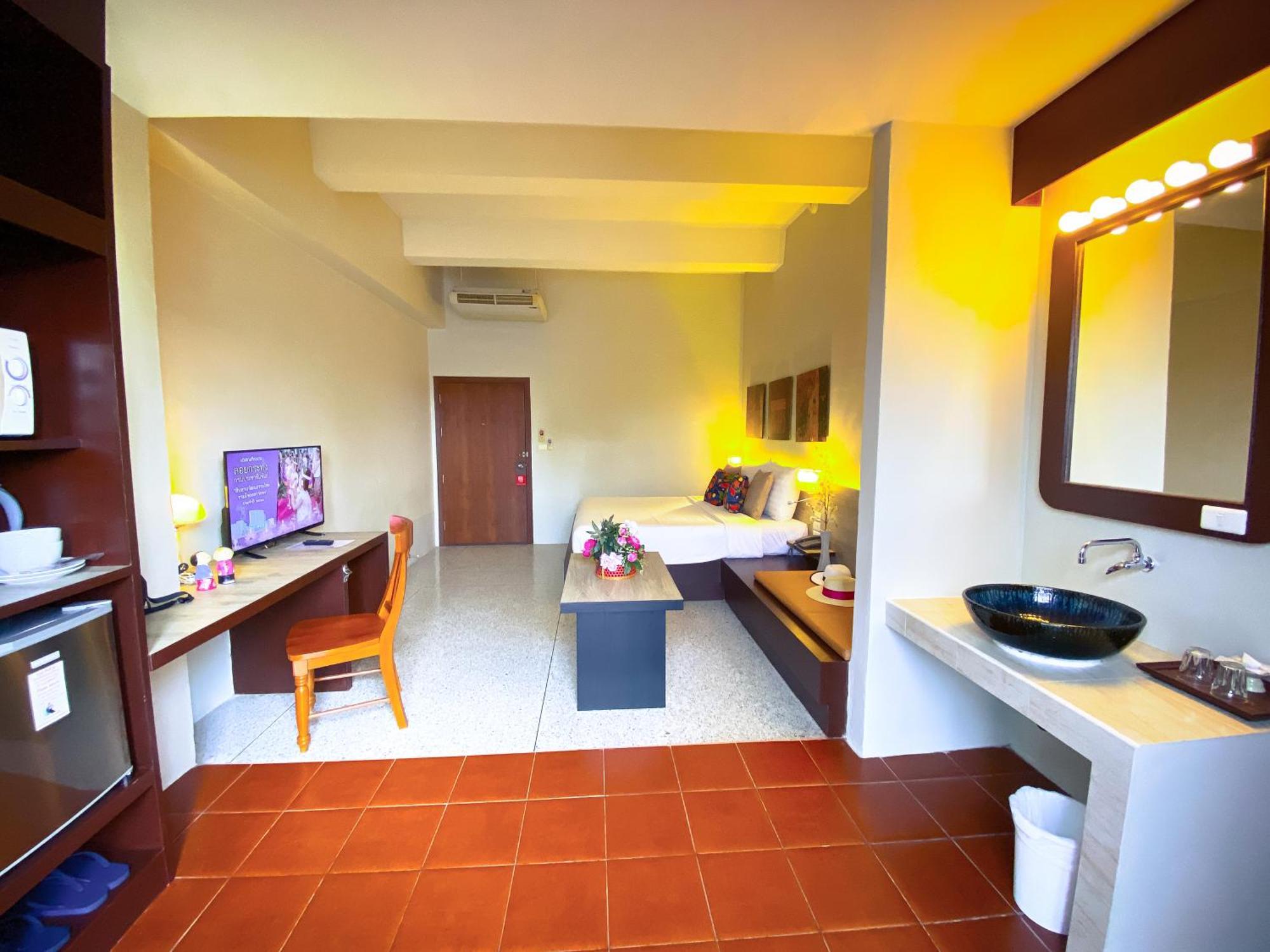 Sino House Phuket Hotel - Sha Plus Rum bild