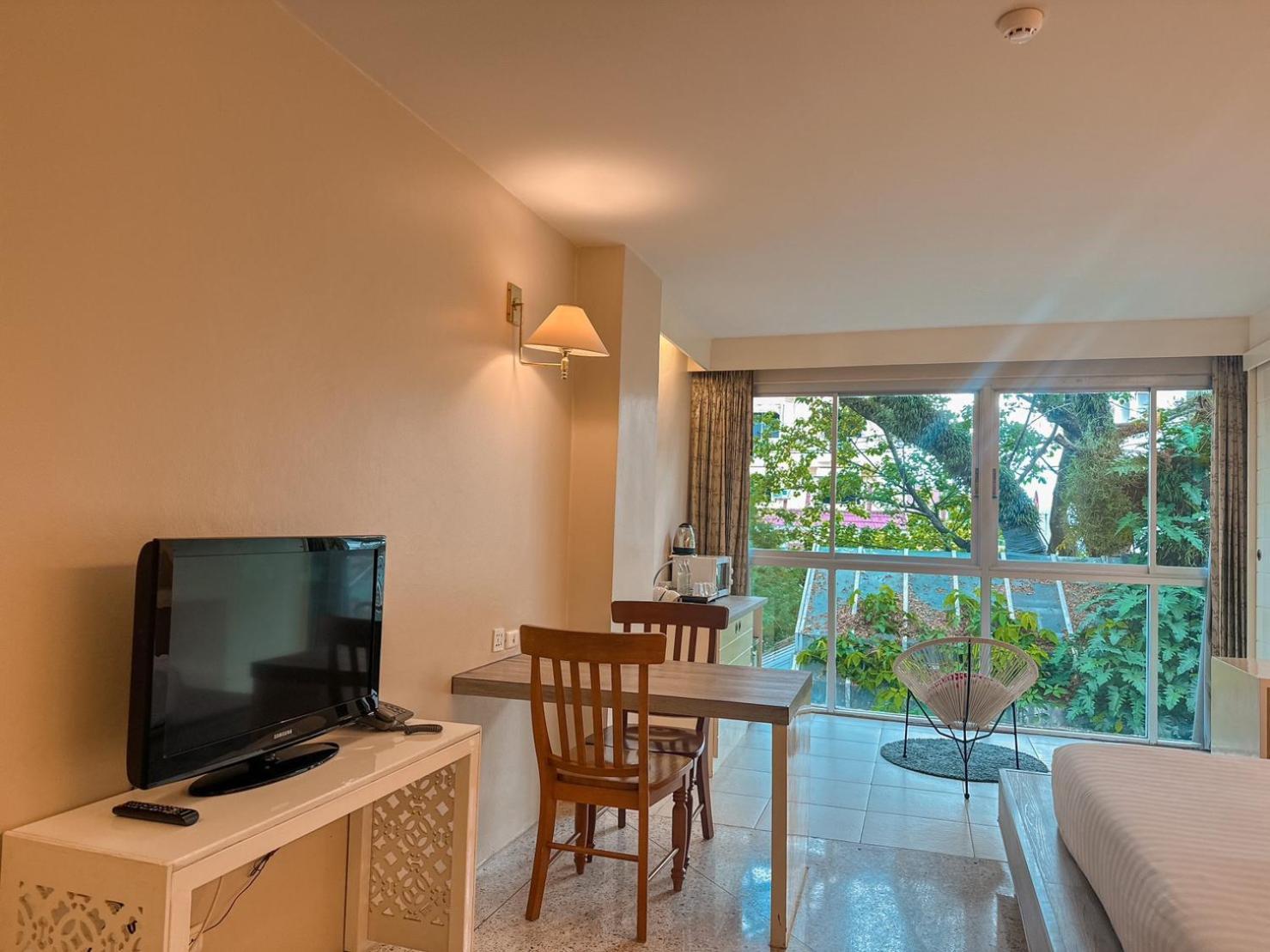 Sino House Phuket Hotel - Sha Plus Exteriör bild